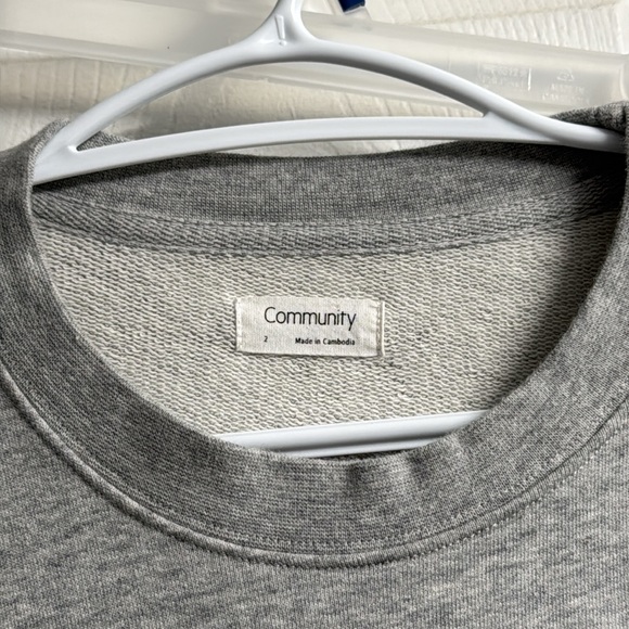 Crew neck - Picture 2 of 2